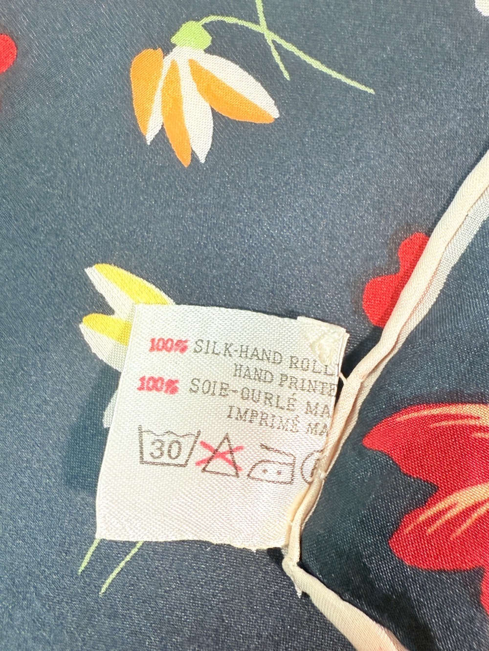 Esprit Vintage 100% Silk Floral Square Scarf Navy Red 16x16 - Picture 7 of 8